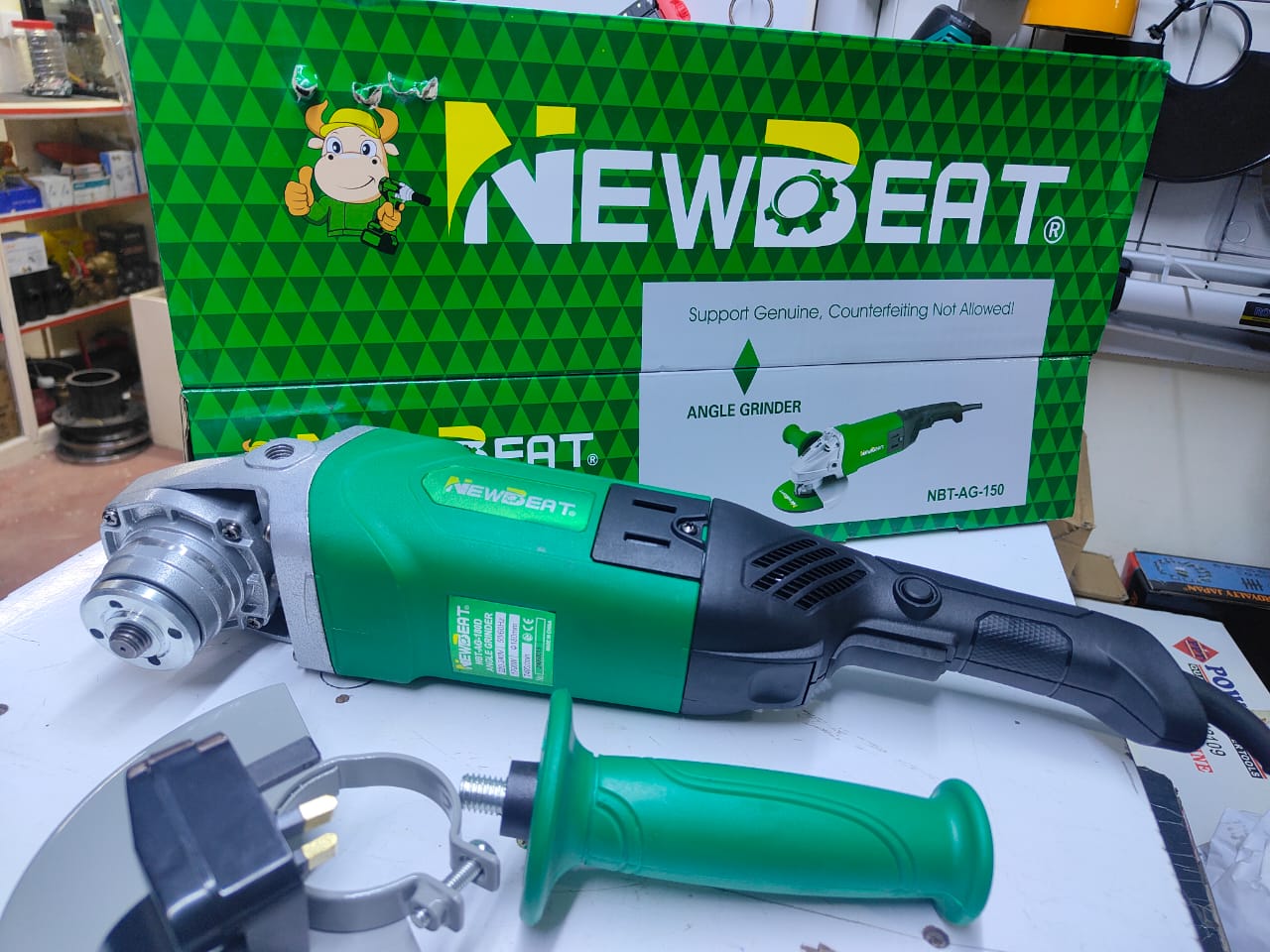 7 7′ NEWBEAT 1700WATTS ANGLE GRINDER - Image 1